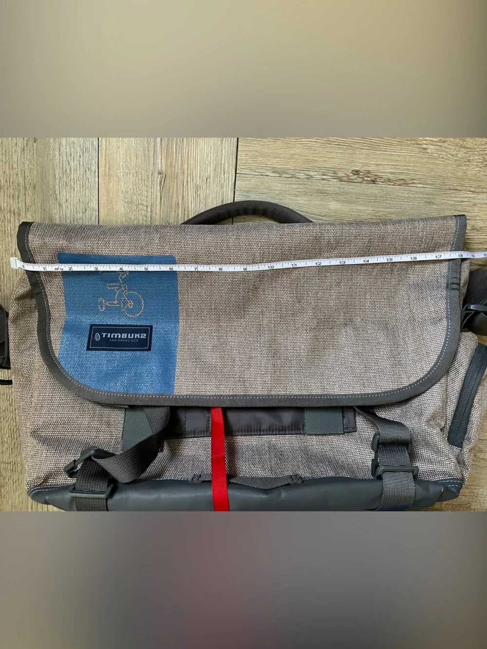 Timbuk2 Medium Messenger Bag Woven Tan & Gray - Clean and Excellent condition